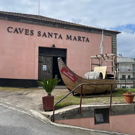 Zd Moreira Flats B By Portoproperties4you * Oporto